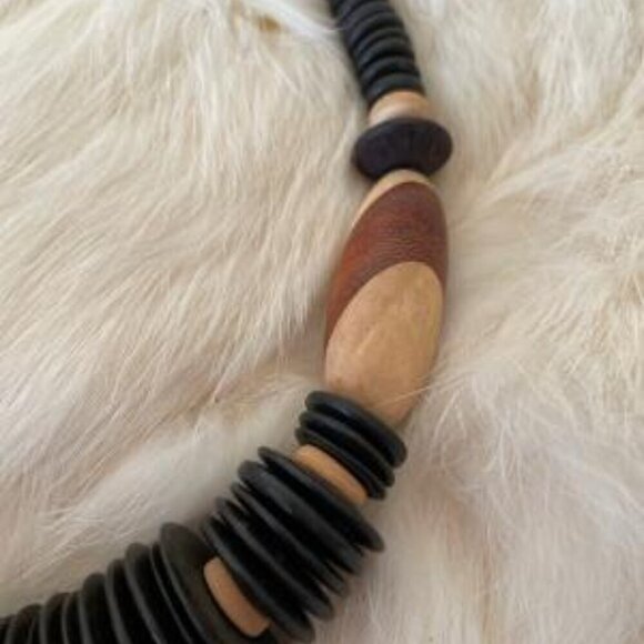 Vintage Chunky Wood & Round Disc Necklace. Boho. Y2K - Picture 3 of 5